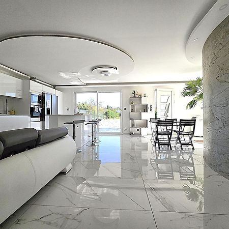 Maison Sapiac - 4Pers - 2 Chambres - 3 Lits - Clim Reversible - Terrasse Ombragee Et Grand Jardin - Piscine Saison Estivale มงโตบ็อง ภายนอก รูปภาพ