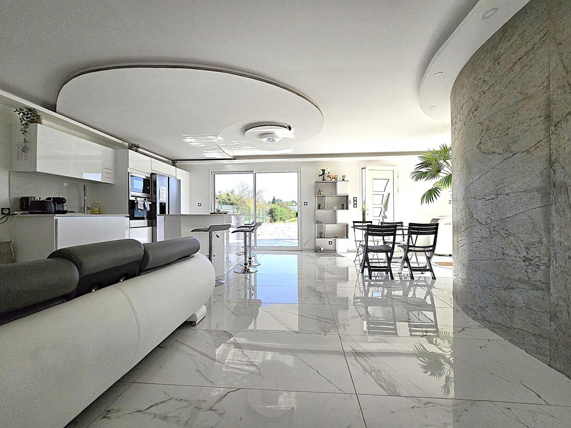 Maison Sapiac - 4Pers - 2 Chambres - 3 Lits - Clim Reversible - Terrasse Ombragee Et Grand Jardin - Piscine Saison Estivale มงโตบ็อง ภายนอก รูปภาพ