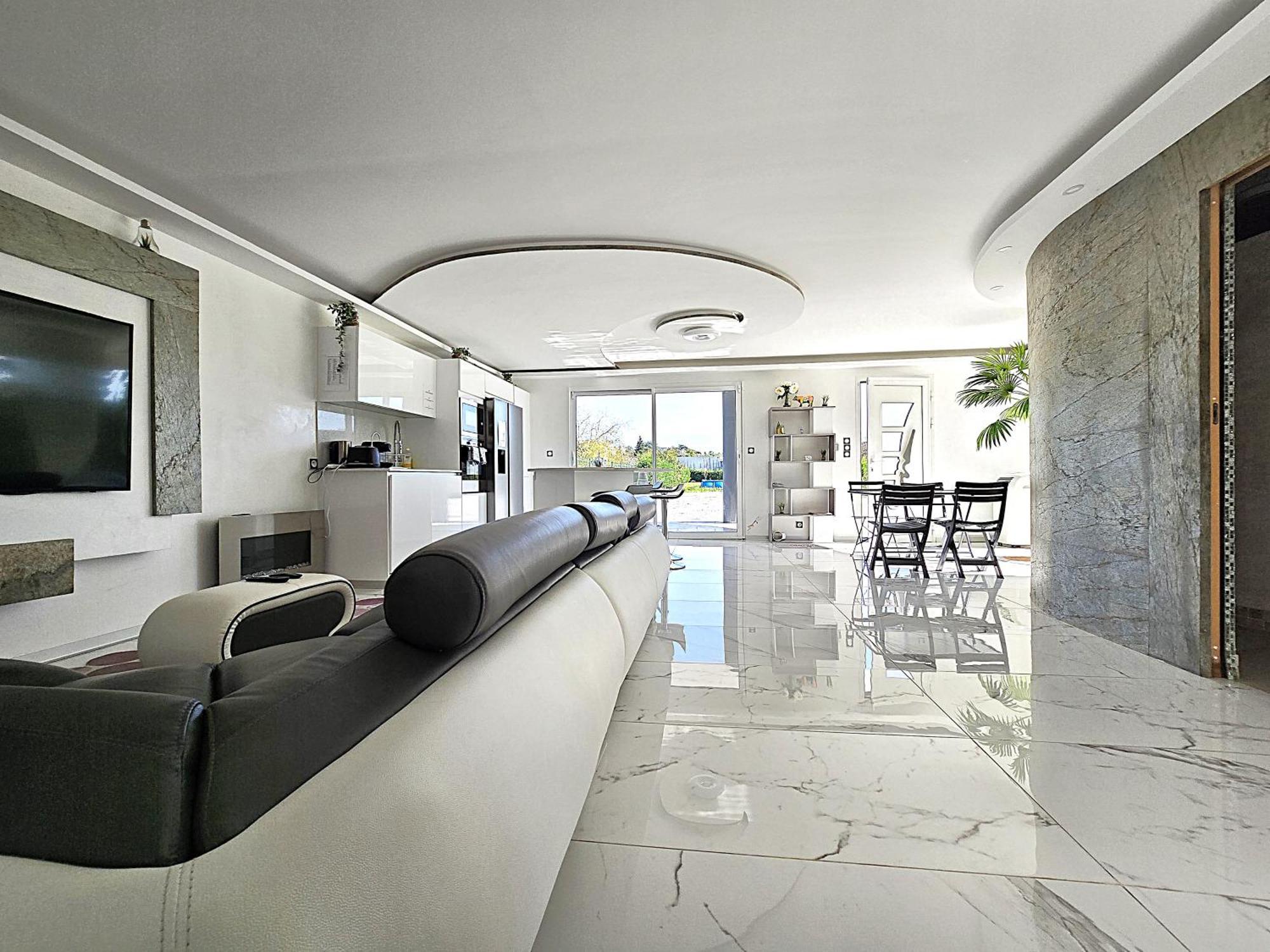 Maison Sapiac - 4Pers - 2 Chambres - 3 Lits - Clim Reversible - Terrasse Ombragee Et Grand Jardin - Piscine Saison Estivale มงโตบ็อง ภายนอก รูปภาพ